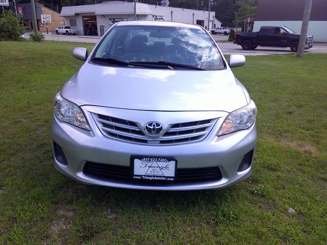 Used 2013 Toyota Corolla LE image 2