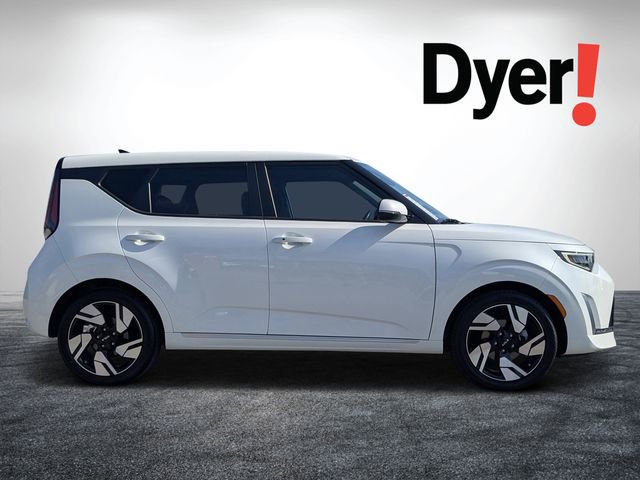 Certified 2025 Kia Soul GT-Line w/ GT-Line Technology Package image 2
