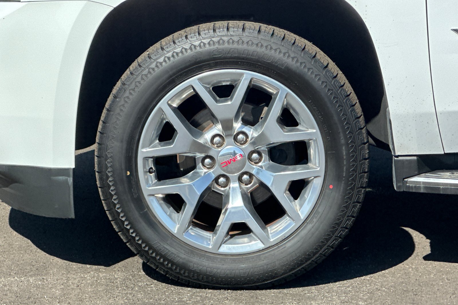 Used 2020 GMC Yukon XL SLT w/ Open Road Package RWD image 26