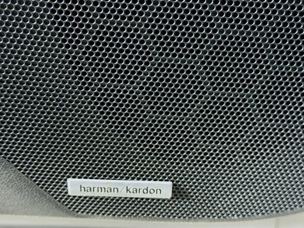 Used 2025 Subaru Forester Limited image 13