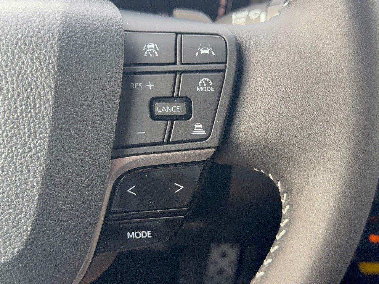 Used 2026 Toyota Camry SE FWD image 19