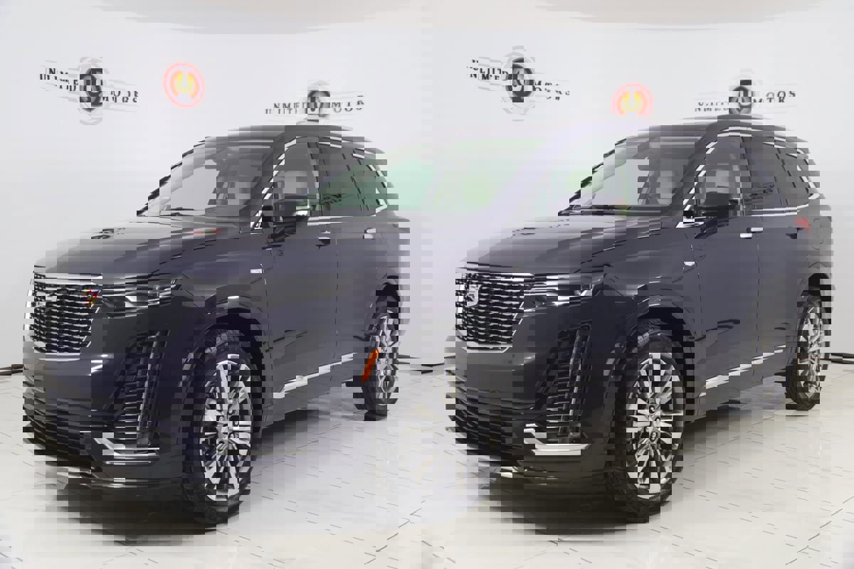 Used 2024 Cadillac XT6 Premium Luxury w/ Technology Package image 50