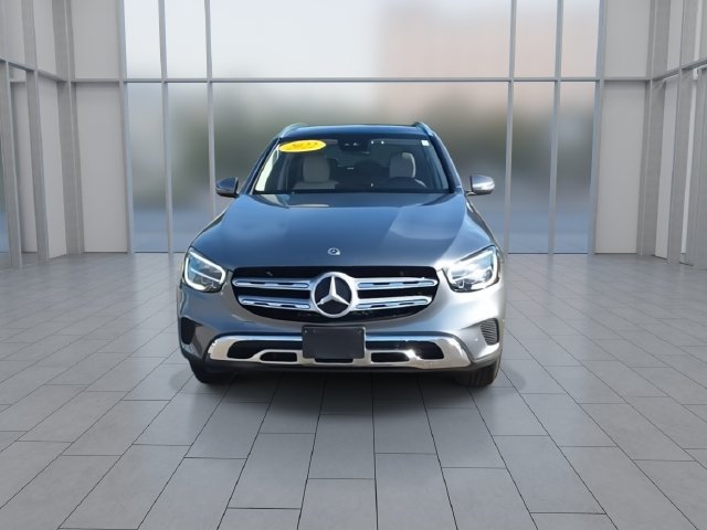 Used 2022 Mercedes-Benz GLC 300 4MATIC image 3