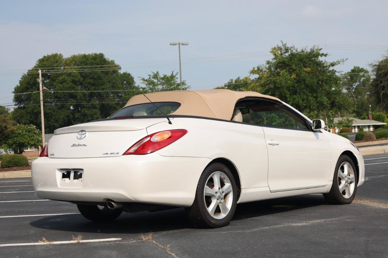 Used 2006 Toyota Solara SLE FWD image 30