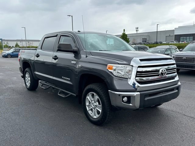 Used 2016 Toyota Tundra SR5 w/ SR5 Upgrade Package AWD/4WD image 3
