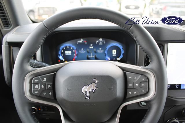 New 2025 Ford Bronco Badlands image 16