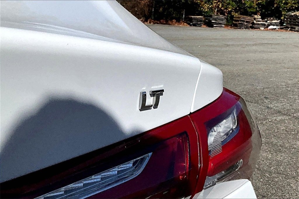 Certified 2022 Chevrolet Malibu LT image 22