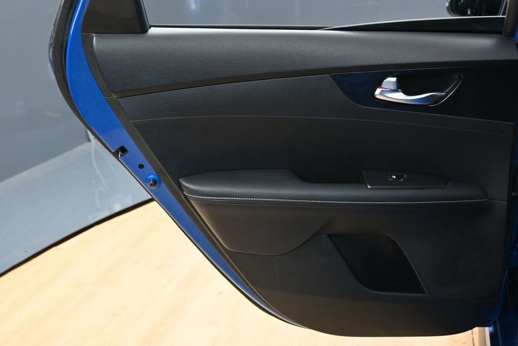 Used 2022 Kia Forte GT-Line w/ GT-Line Premium Package FWD image 13
