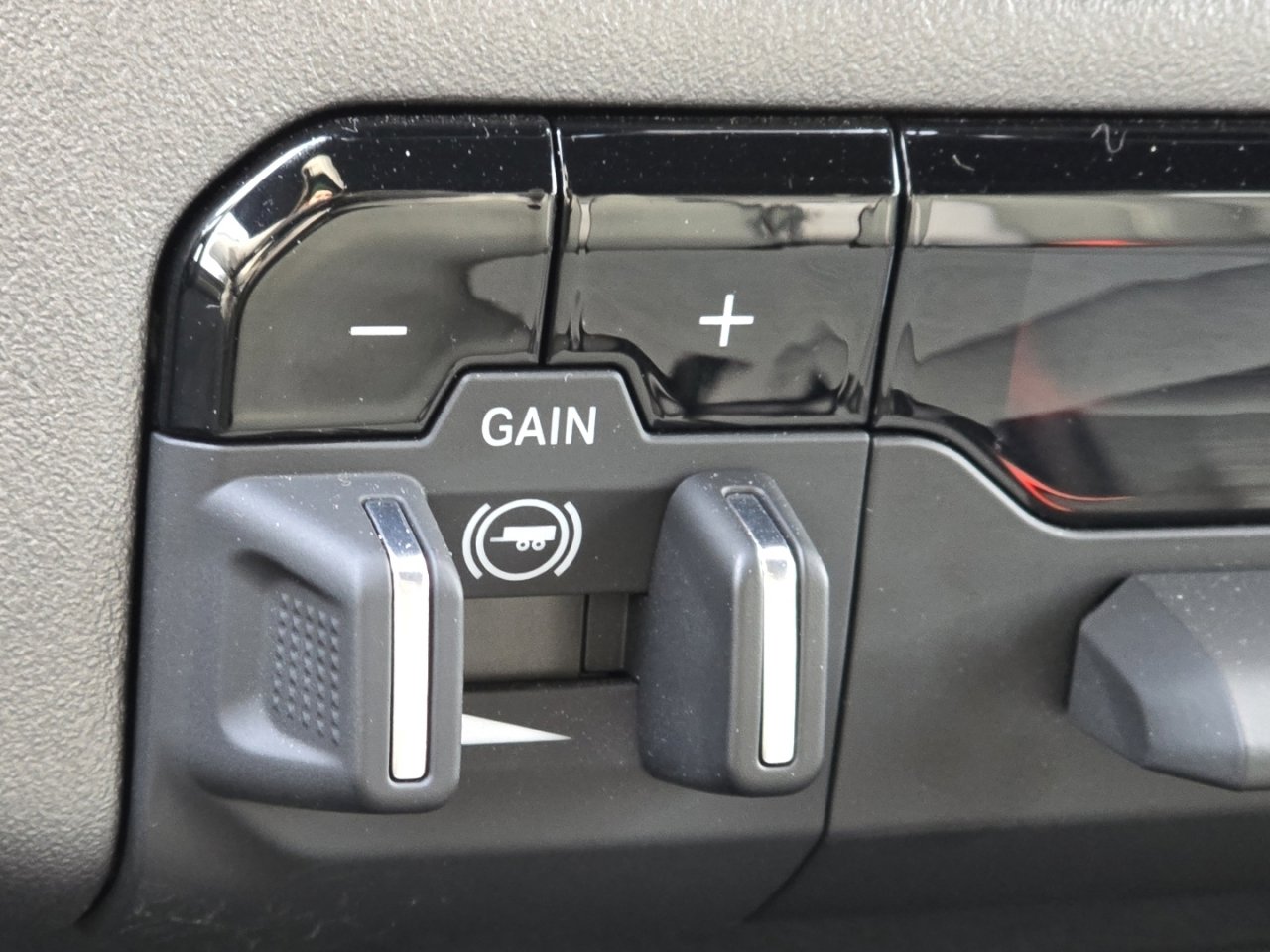 Used 2025 RAM 1500 Big Horn image 7