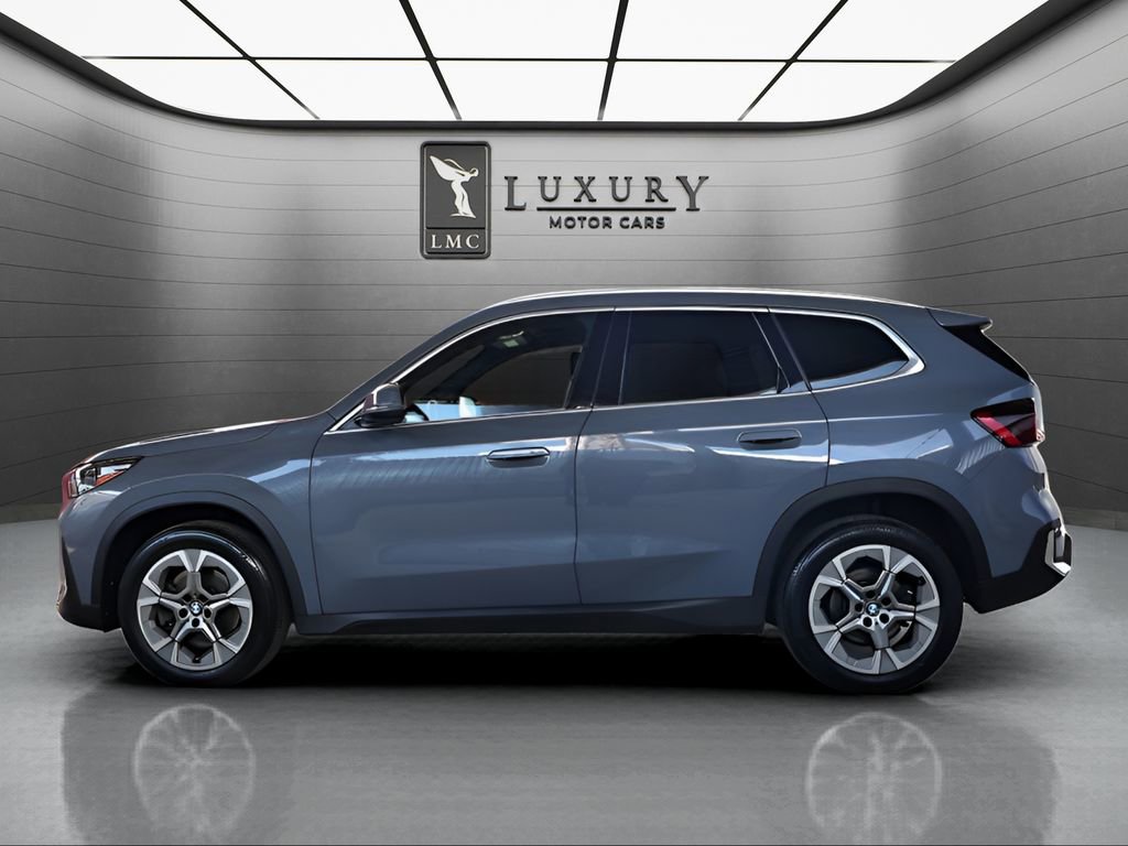 Used 2023 BMW X1 xDrive28i w/ Convenience Package AWD/4WD image 5