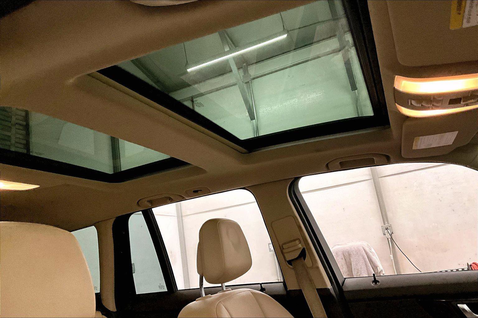 Used 2015 Mercedes-Benz GLK 350 4MATIC image 22