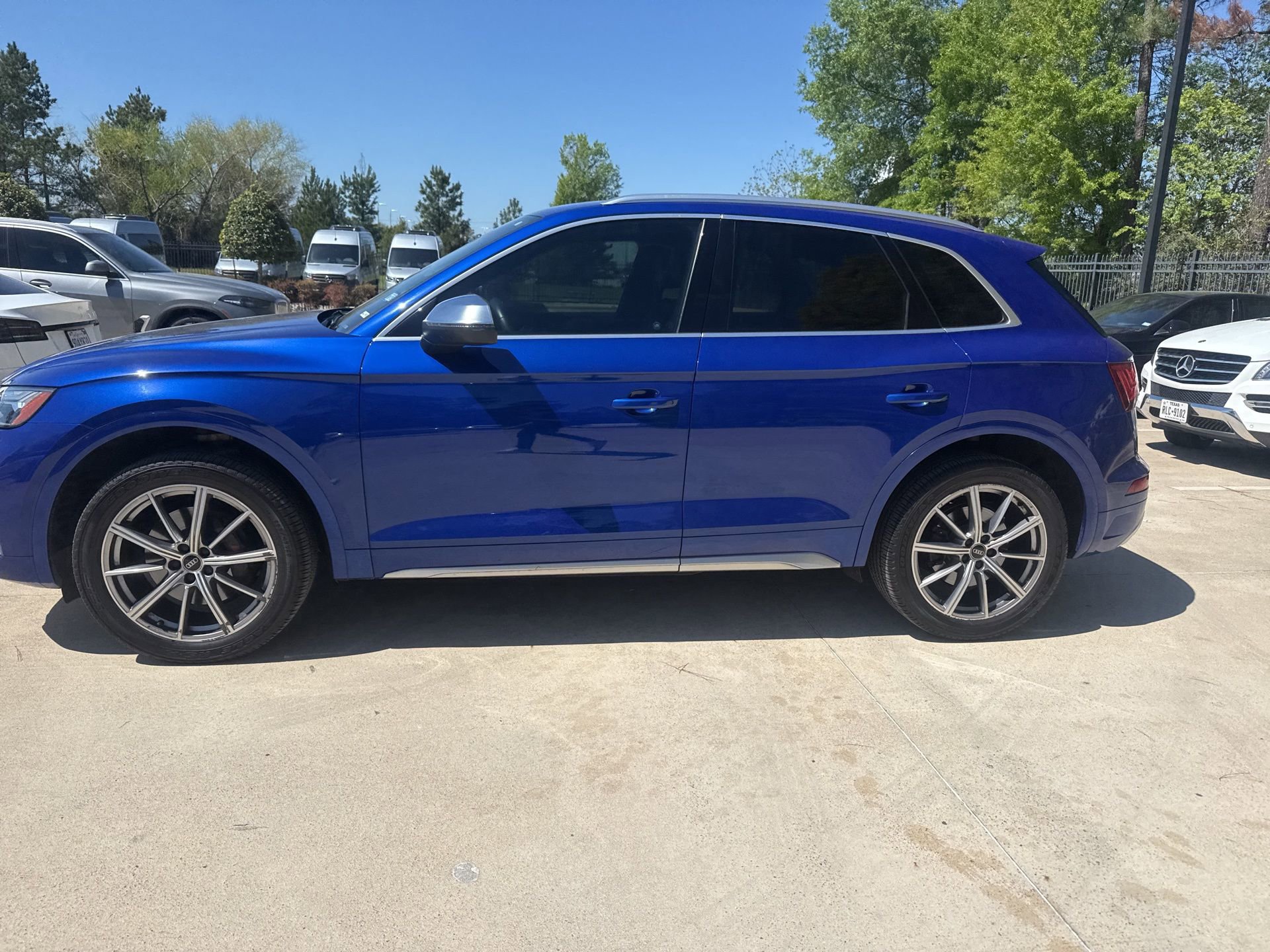 Used 2022 Audi SQ5 Premium w/ Convenience Package image 7