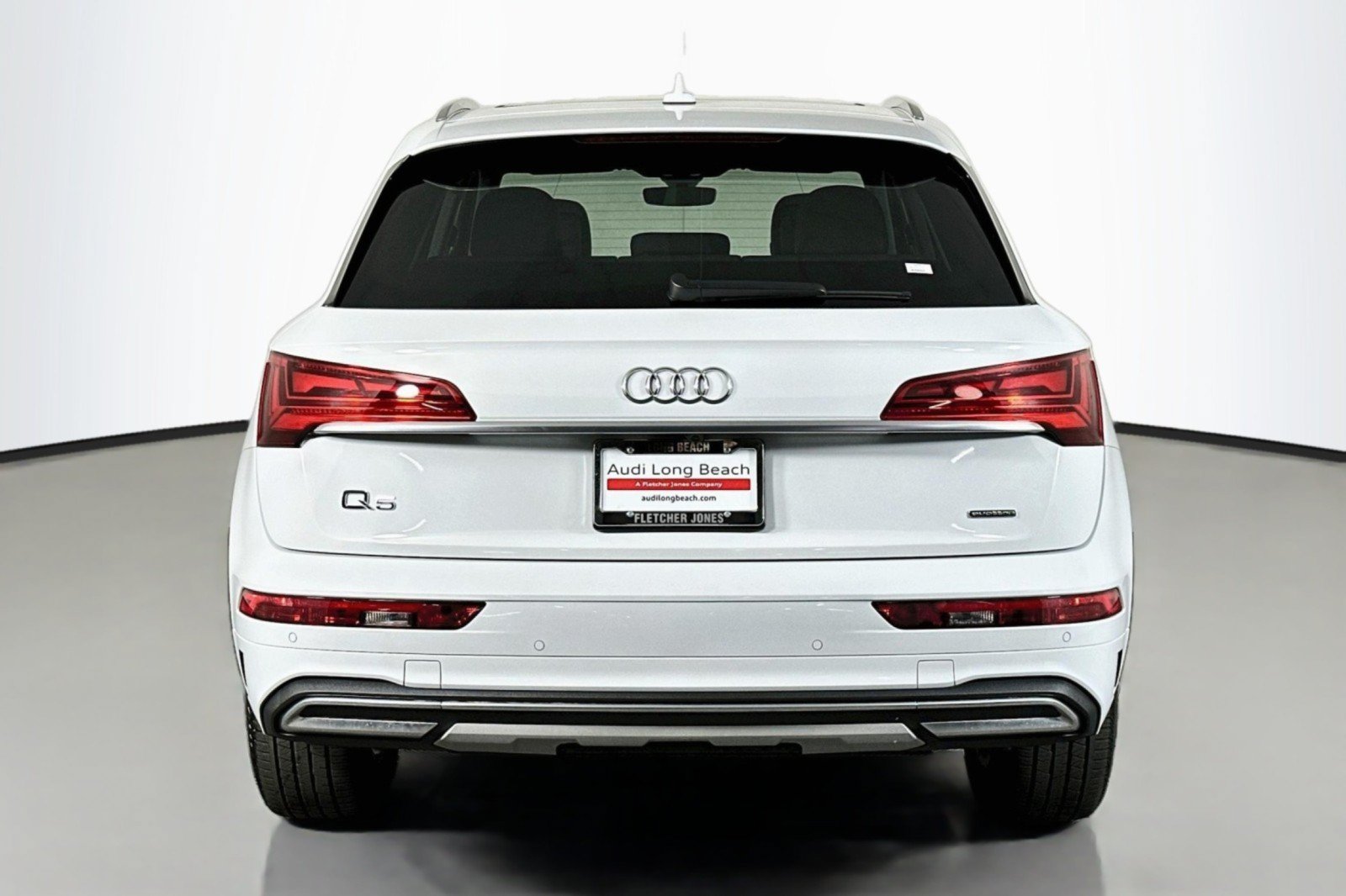 Used 2023 Audi Q5 2.0T Premium AWD/4WD image 3