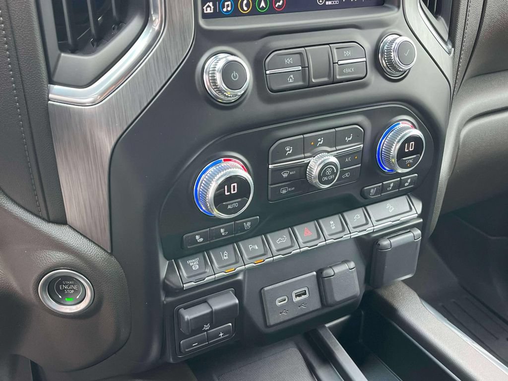 Used 2021 GMC Sierra 2500 Denali AWD/4WD image 31