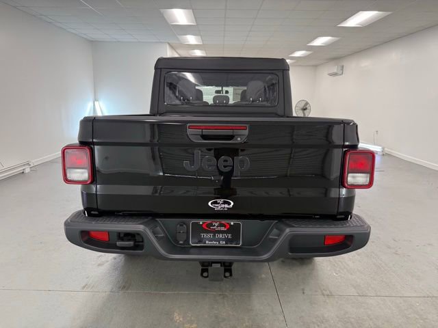 New 2026 Jeep Gladiator Sport AWD/4WD image 6