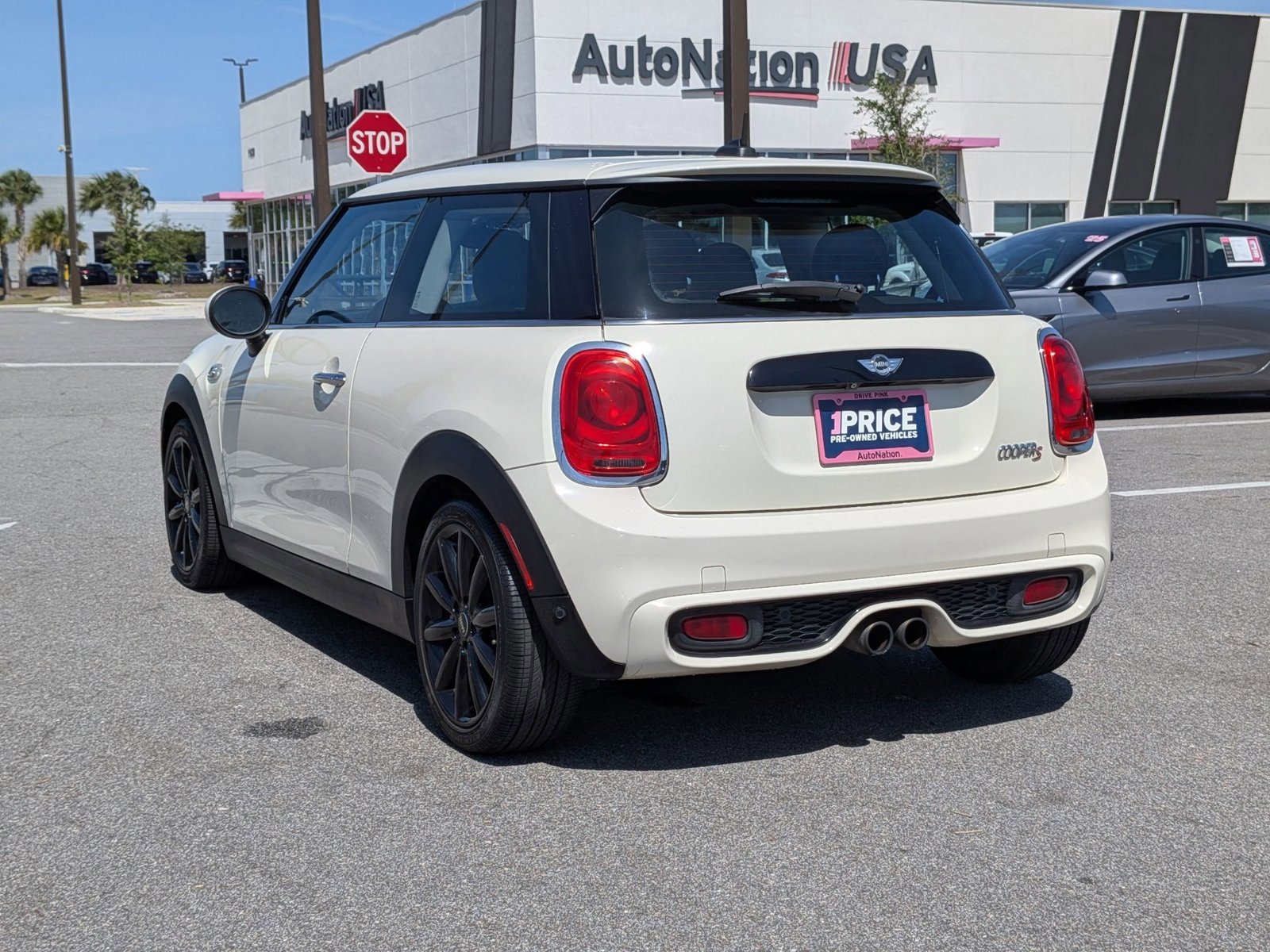 Used 2014 MINI Cooper S FWD image 3