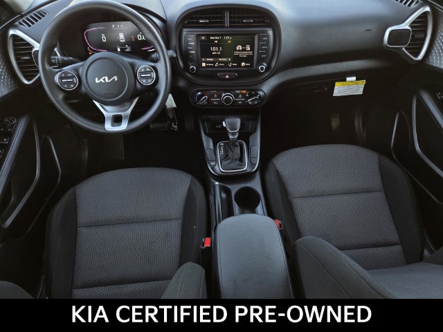 Certified 2024 Kia Soul LX w/ LX Technology Package FWD image 15