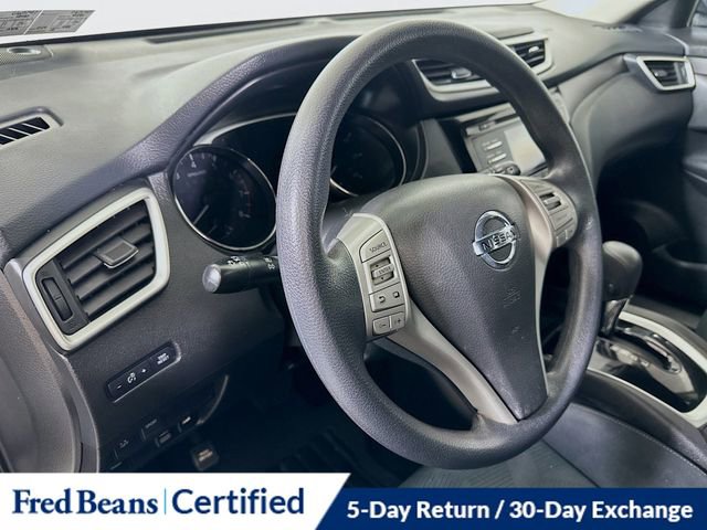 Used 2016 Nissan Rogue S w/ Appearance Package image 11