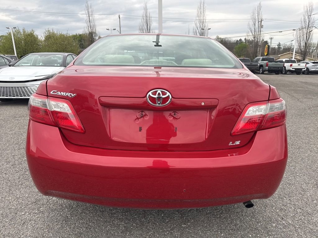 Used 2008 Toyota Camry LE FWD image 3