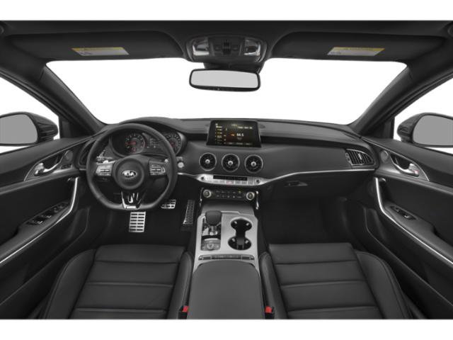 Used 2018 Kia Stinger GT2 image 11