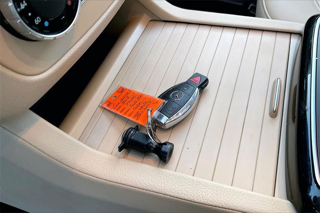 Used 2018 Mercedes-Benz GLE 350 4MATIC image 34