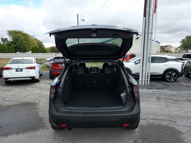 New 2026 Nissan Kicks SR w/ Cold Weather Package image 5