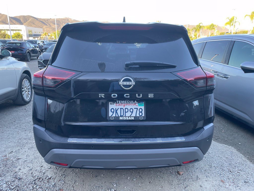 Used 2023 Nissan Rogue S FWD image 6