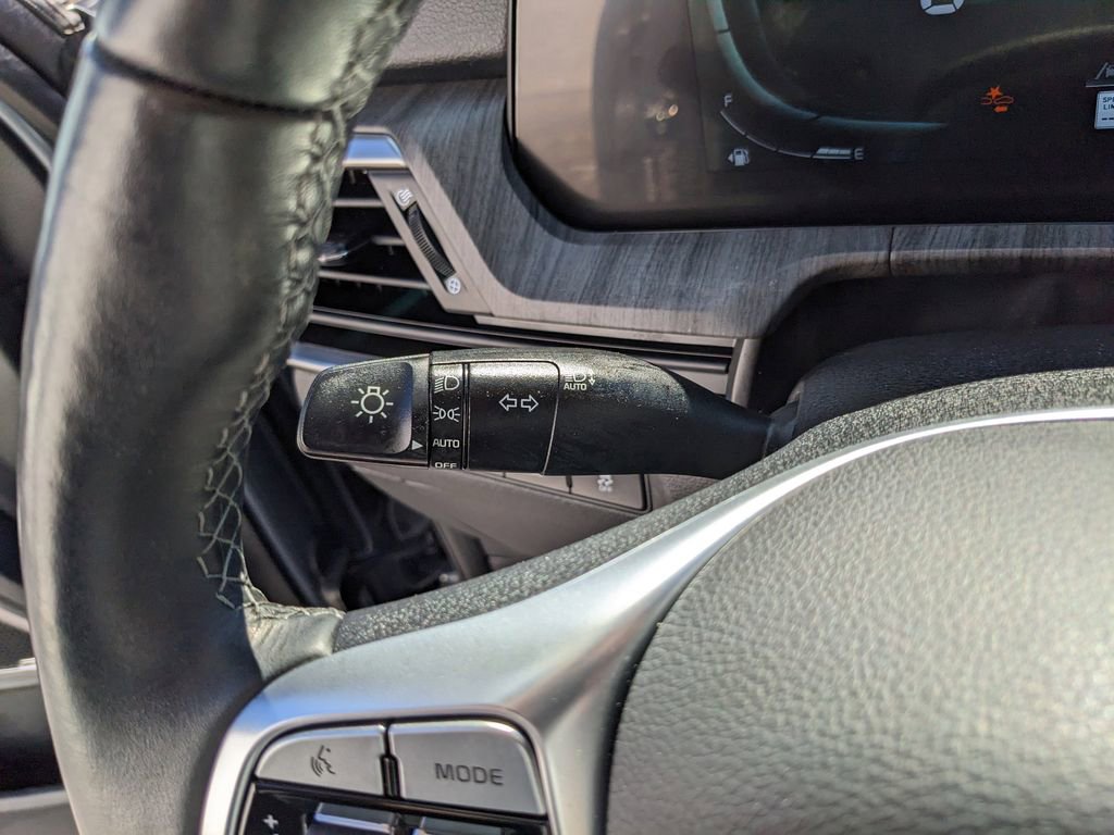 Used 2025 Kia Telluride EX X-Line image 33
