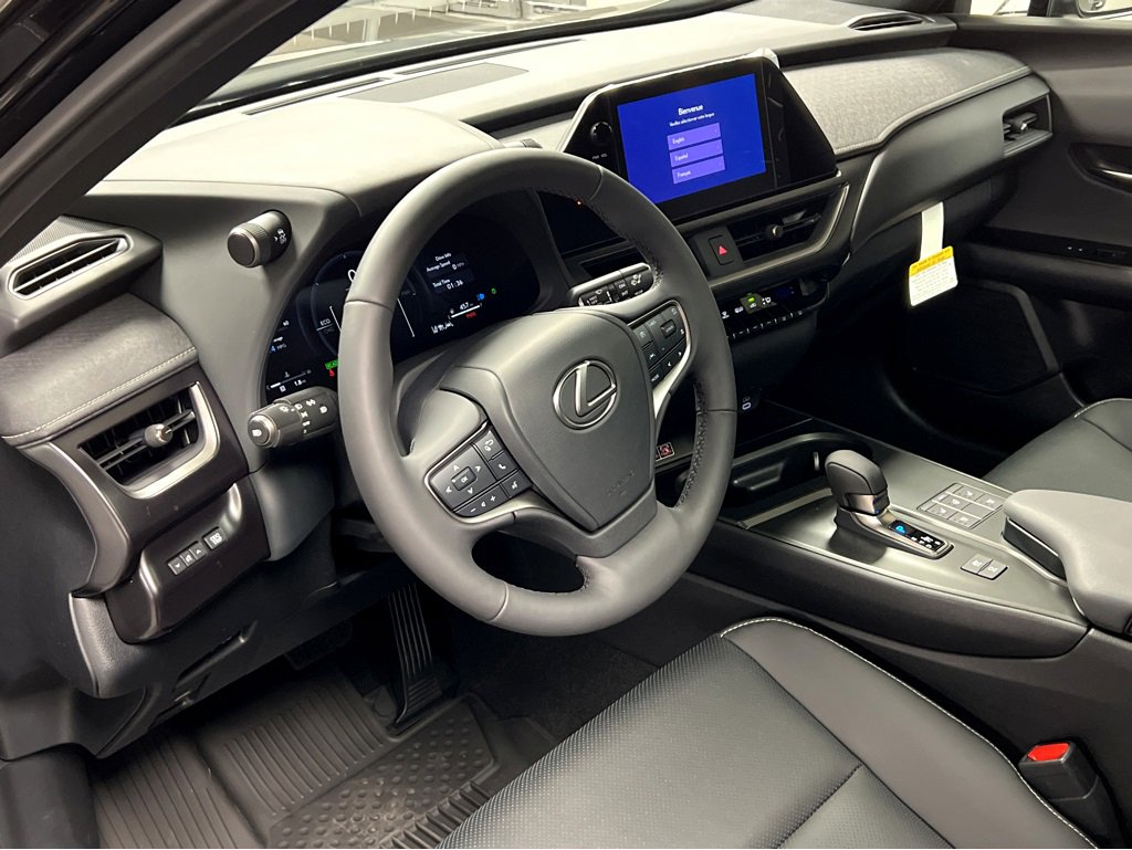 New 2025 Lexus UX 300h AWD image 39