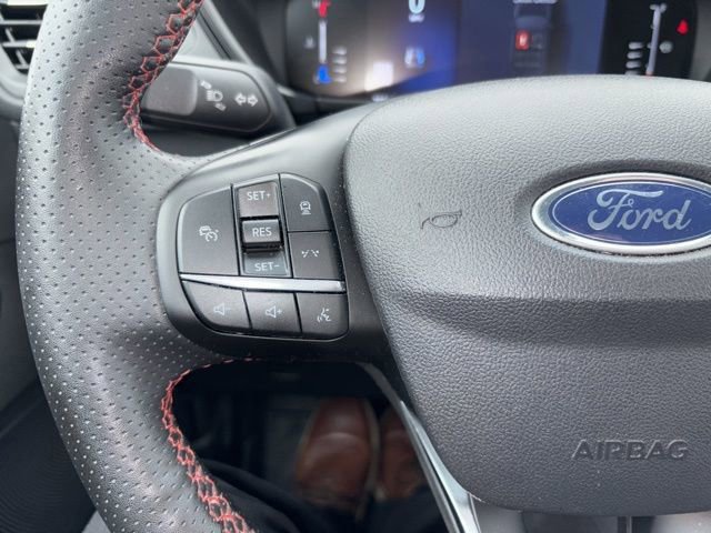 Used 2024 Ford Escape ST-Line w/ Tech Pack #1 AWD/4WD image 30