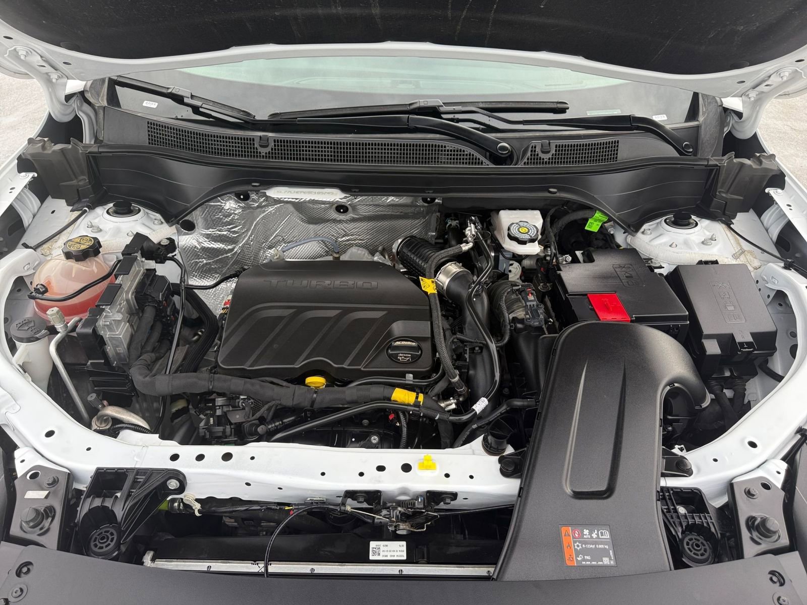 Used 2025 Chevrolet Trax LT image 30