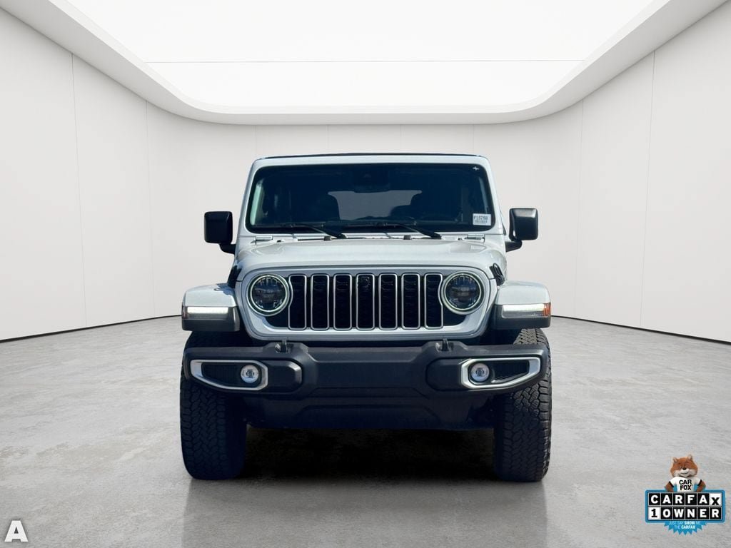 Certified 2025 Jeep Wrangler Unlimited Sahara AWD/4WD image 5