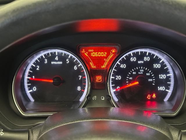 Used 2013 Nissan Versa SV FWD image 25