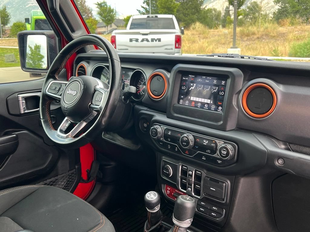 Used 2021 Jeep Gladiator Mojave w/ LED Lighting Group AWD/4WD image 18