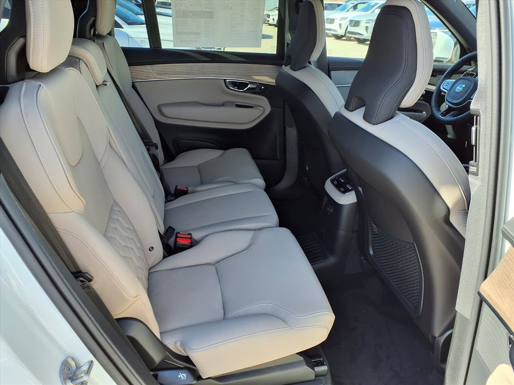 New 2026 Volvo XC90 T8 Core w/ Protection Package Premier image 15