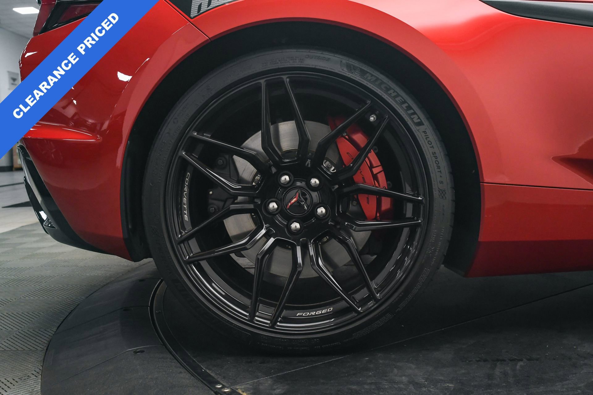 Used 2023 Chevrolet Corvette Z06 image 32