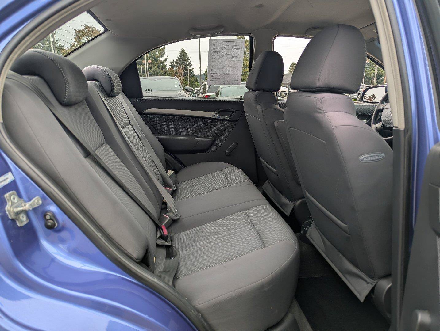 Used 2009 Chevrolet Aveo LT FWD image 29