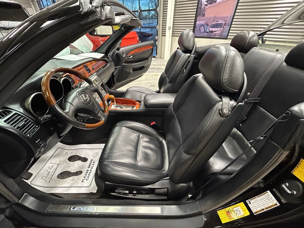 Used 2007 Lexus SC 430 Convertible RWD image 41