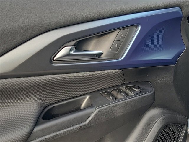 New 2026 Chevrolet Equinox EV LT image 15