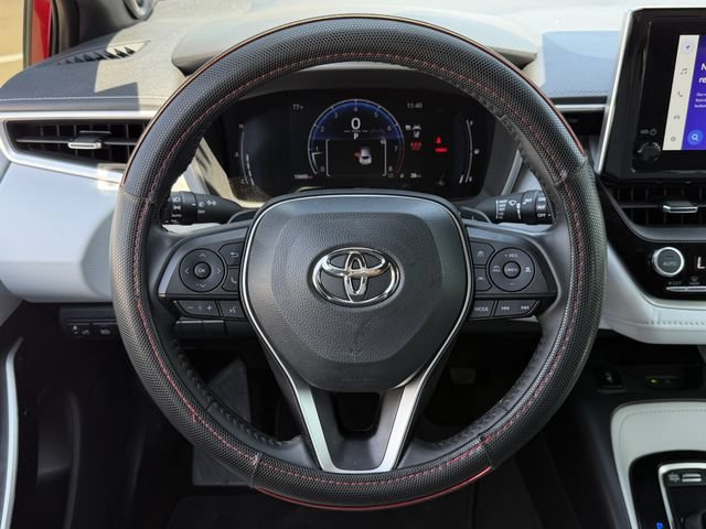 Used 2025 Toyota Corolla XSE FWD image 13