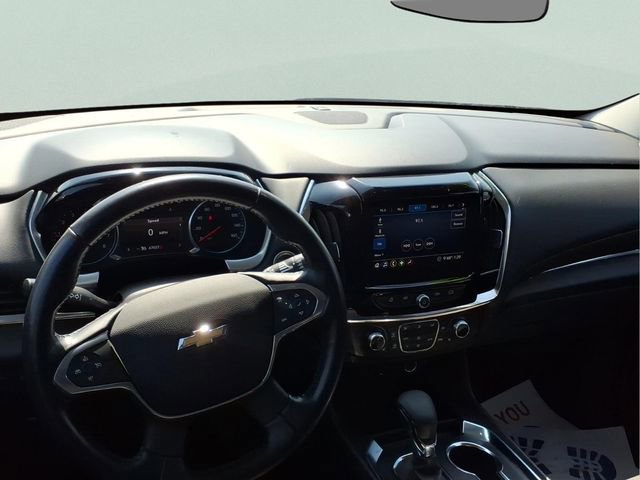 Used 2021 Chevrolet Traverse LT image 9