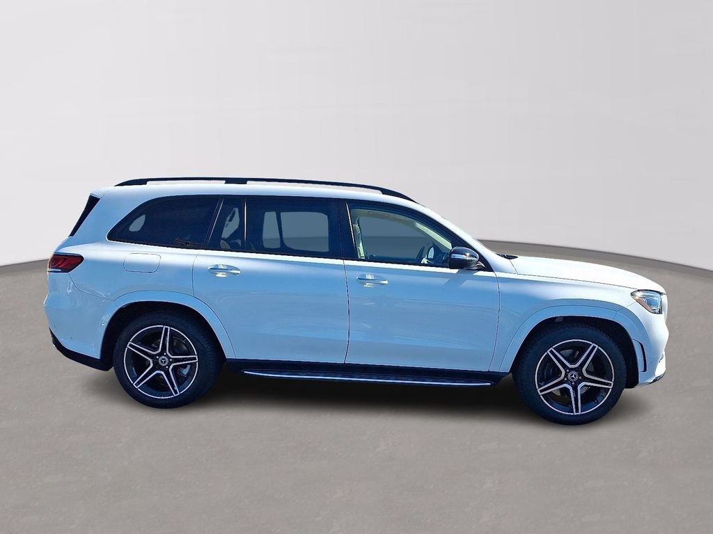 Used 2023 Mercedes-Benz GLS 450 4MATIC image 7