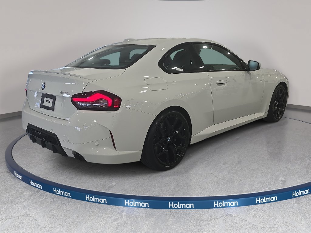 Certified 2025 BMW 230i Coupe w/ M Sport Package RWD image 5