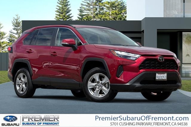 Used 2023 Toyota RAV4 XLE FWD image 1