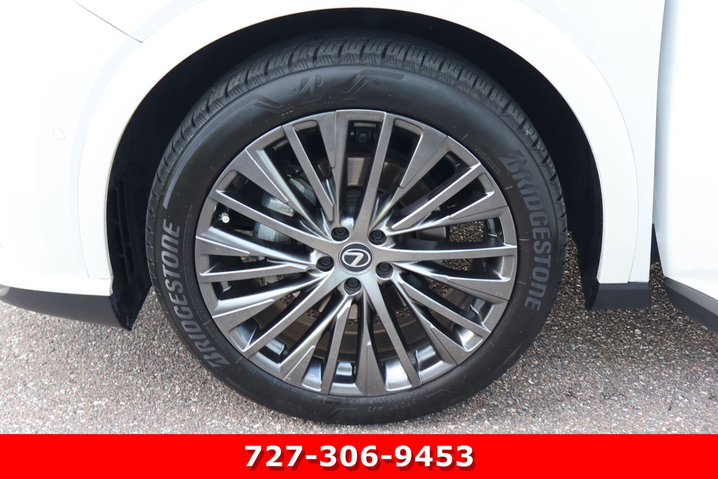 Used 2023 Lexus RX 350 FWD w/ Accessory Package image 14