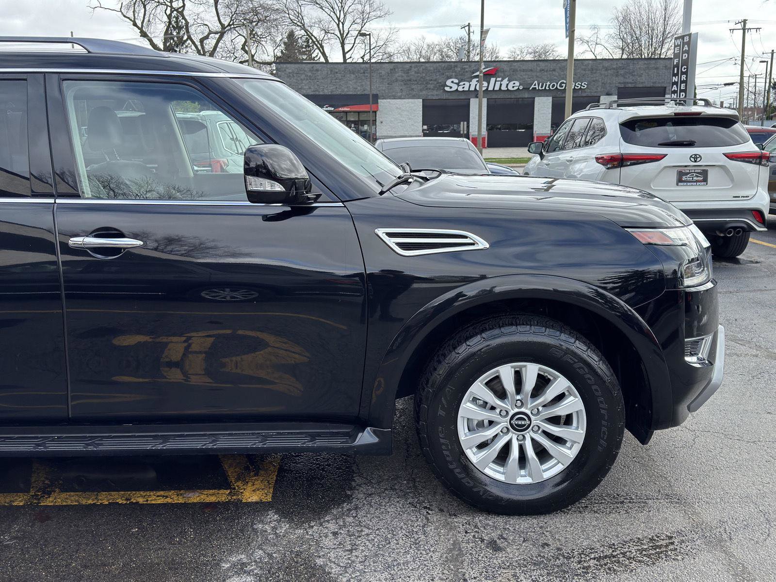 Used 2023 Nissan Armada SV w/ Cargo Package image 14