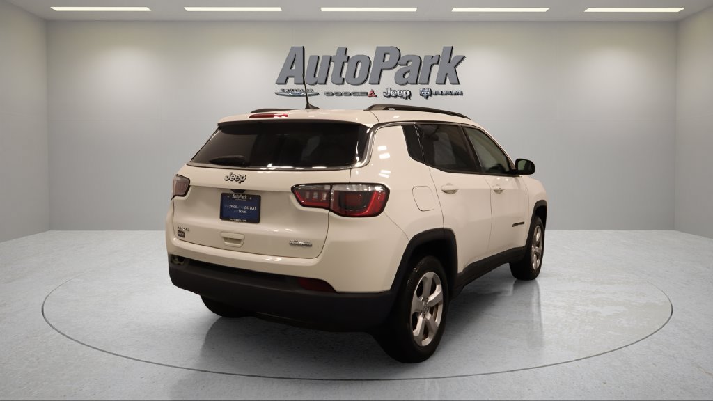 Certified 2020 Jeep Compass Latitude w/ Cold Weather Group AWD/4WD image 7