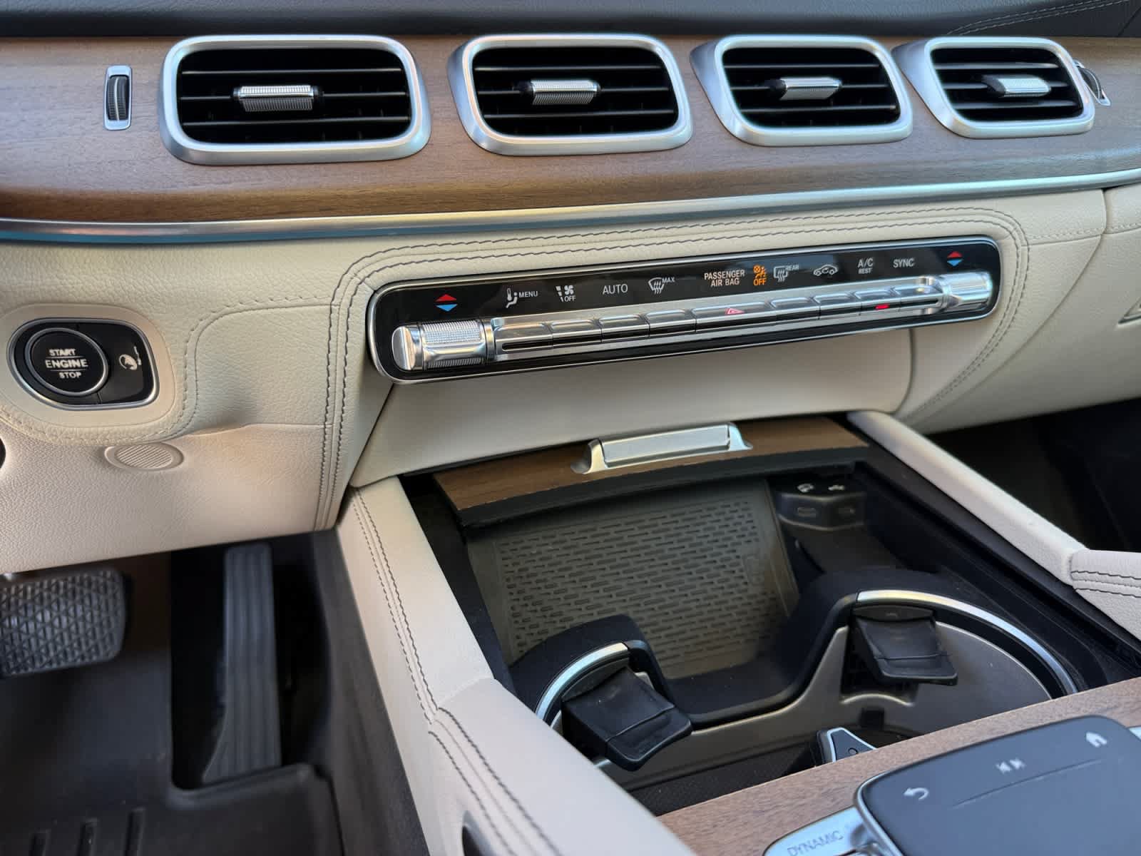 Used 2020 Mercedes-Benz GLE 450 4MATIC image 21