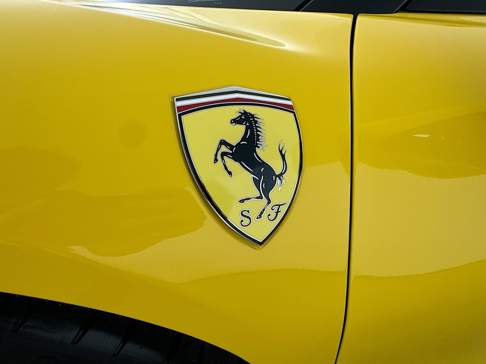 Used 2022 Ferrari SF90 Stradale AWD/4WD image 65