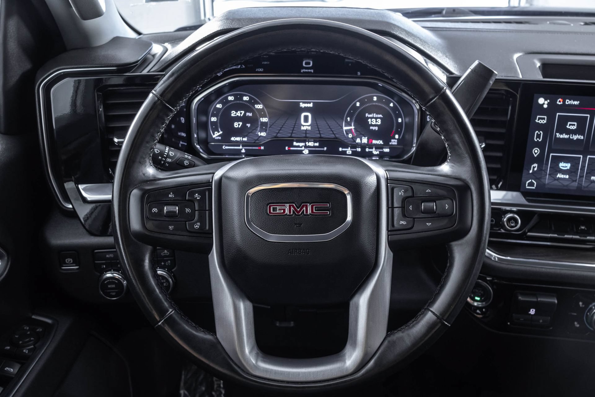 Used 2025 GMC Sierra 1500 SLT AWD/4WD image 29